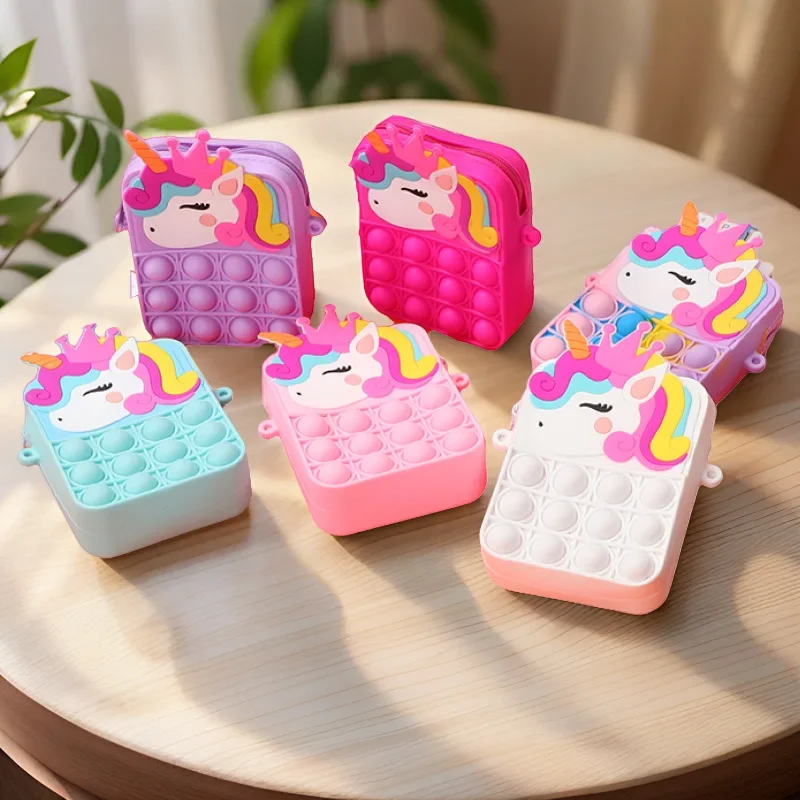 Mini Backpack Purse - 魔法の色が変わるユニコーン小銭入れ - 女の子用レインボーシリコンキッズウォレット、かわいい小さなバックパックアクセサリー (3～8歳)