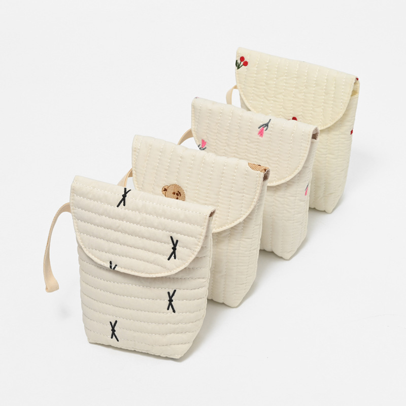 Backpack Diaper Bag - 刺繍入りコットンベビーおむつバッグ、洗えるママバッグ、哺乳瓶、乳首、おむつ収納ポーチ、ベビーカー吊り下げバッグ
