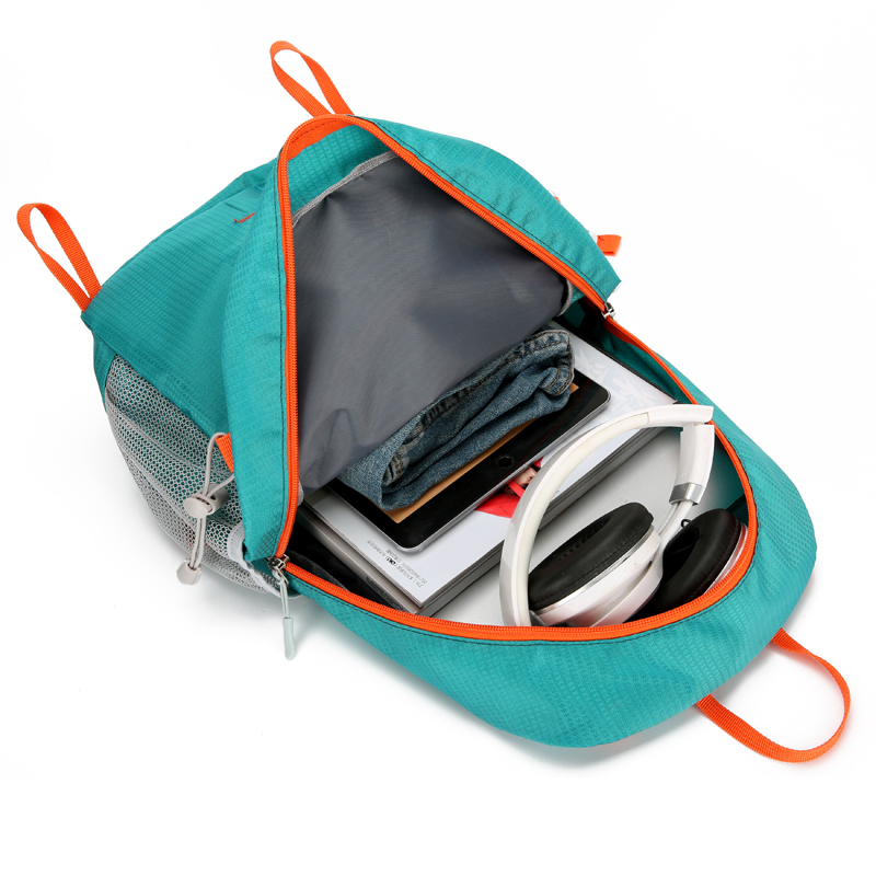 18l折りたたみ式で持ち運び可能な登山用バッグ,超軽量,アウ - Foldable Backpack Small のレビューと価格