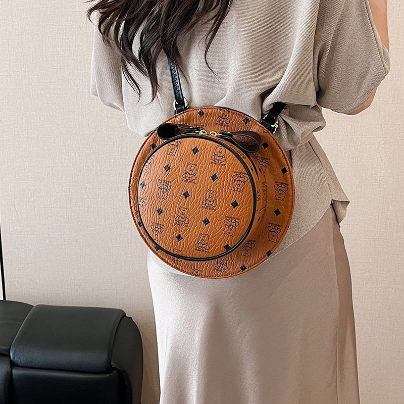 かわいい帽子デザインのバックパック女性漫画クマプリントレザー - Leather Backpack Vintage のレビューと価格