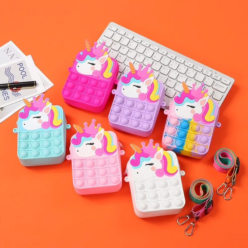 魔法の色が変わるユニコーン小銭入れ - 女の子用レインボーシ - Mini Backpack Purse のレビューと価格