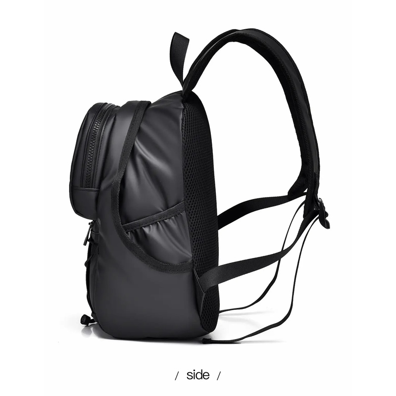 アウトドア メンズ バックパック 軽量 防水 トラベルバッグ - Hiking Backpack Waterproof のレビューと価格