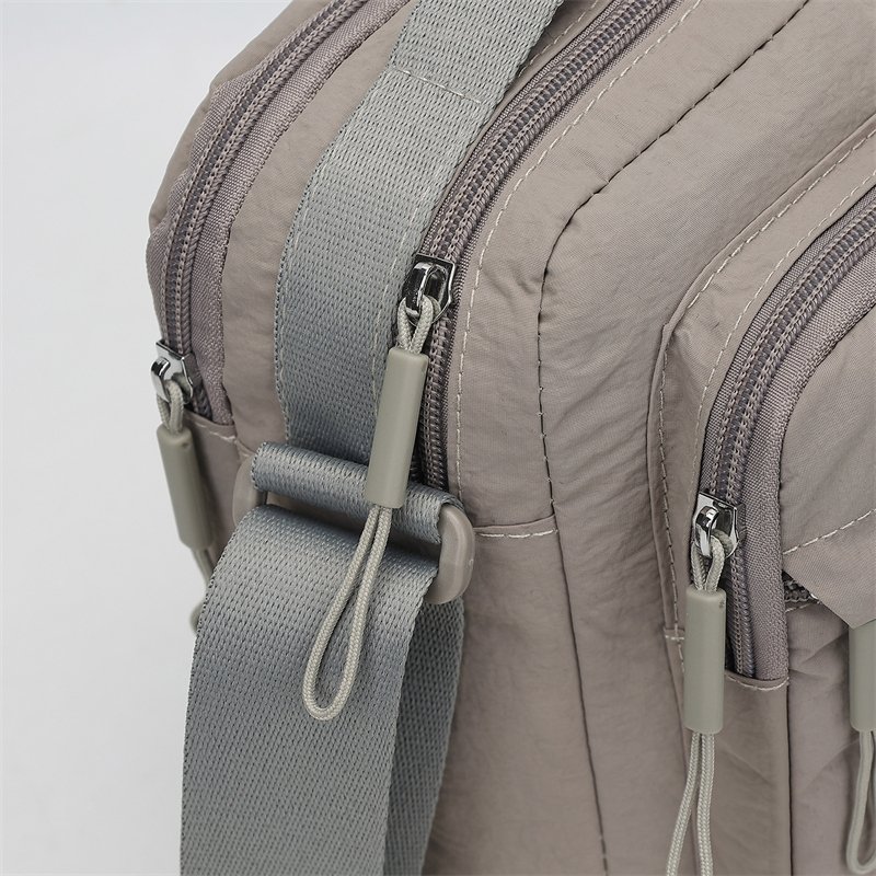 メンズナイロンクロスボディバックパックファッショナブルで多用 - Sling Backpack Shoulder のレビューと価格
