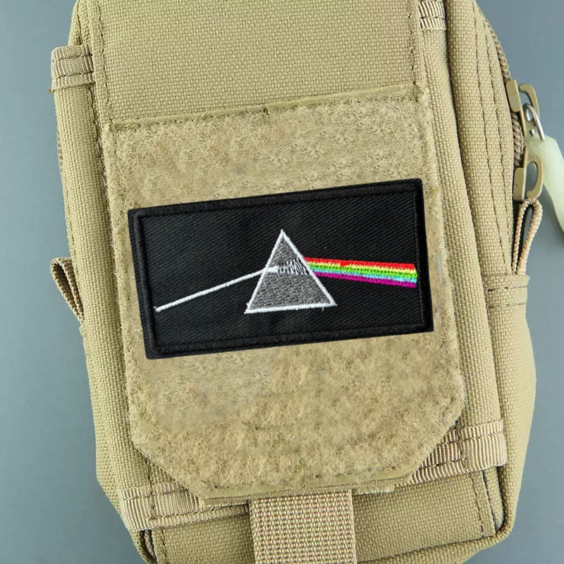 光の屈折刺繍パッチ戦術と軍事士気バッジフックとループパッチバ - Urban Backpack Tactical のレビューと価格